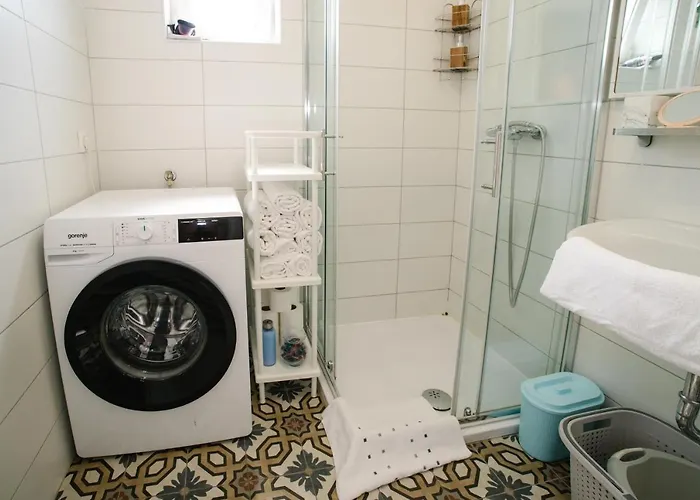 Sunny For 2 * Murter